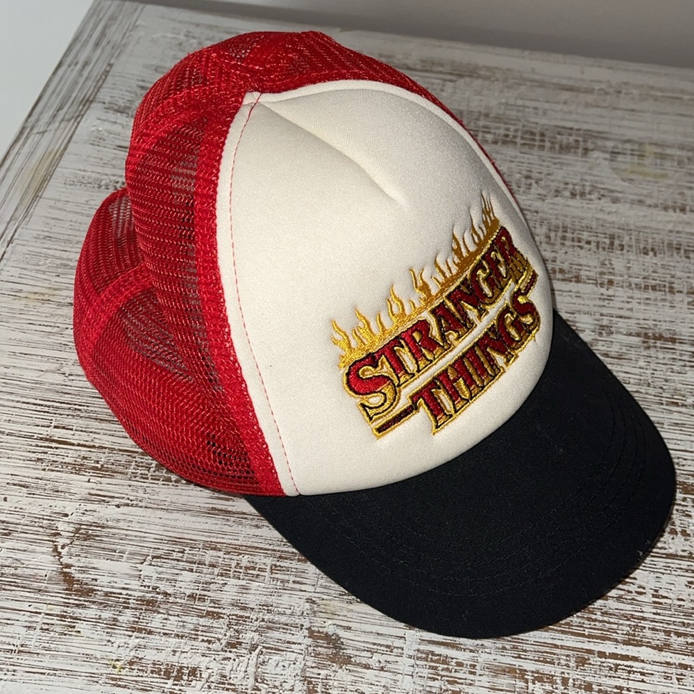 Zara Hat Stranger Things - Picture 3 of 6